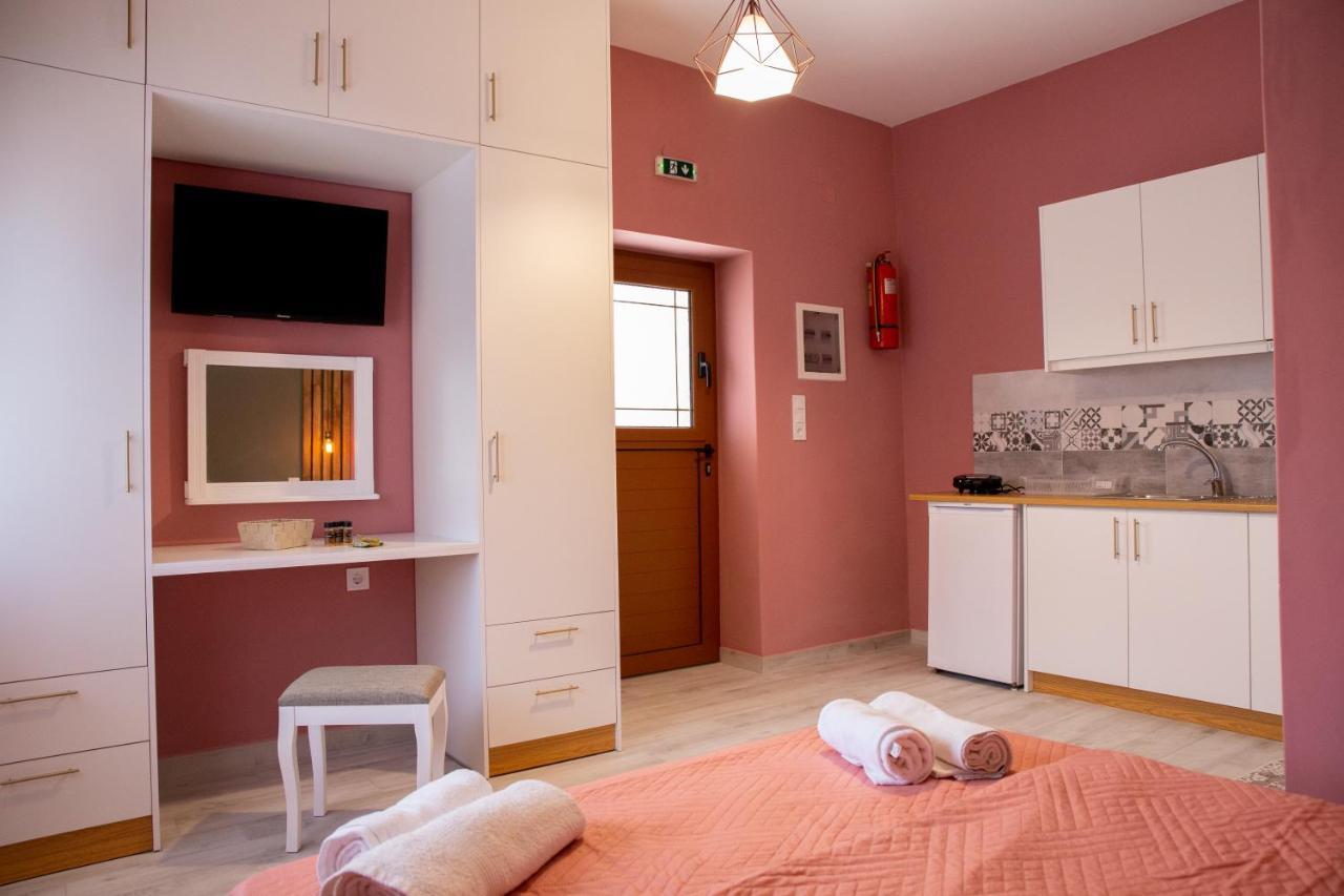 Traditional House Alepis In Areopolis Bagian luar foto