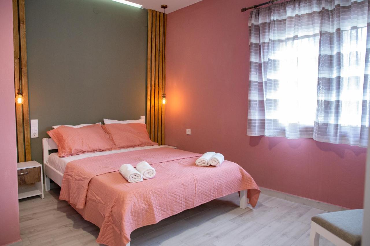 Traditional House Alepis In Areopolis Bagian luar foto